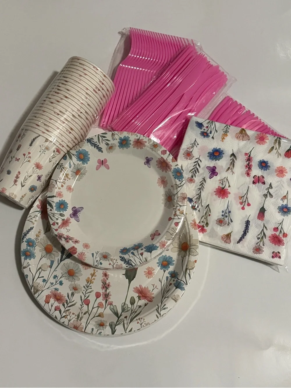 Floral Paper Party Set with Hot Pink Cutlery and Napkins
